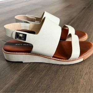 Matt Bernson off white sandal size 8